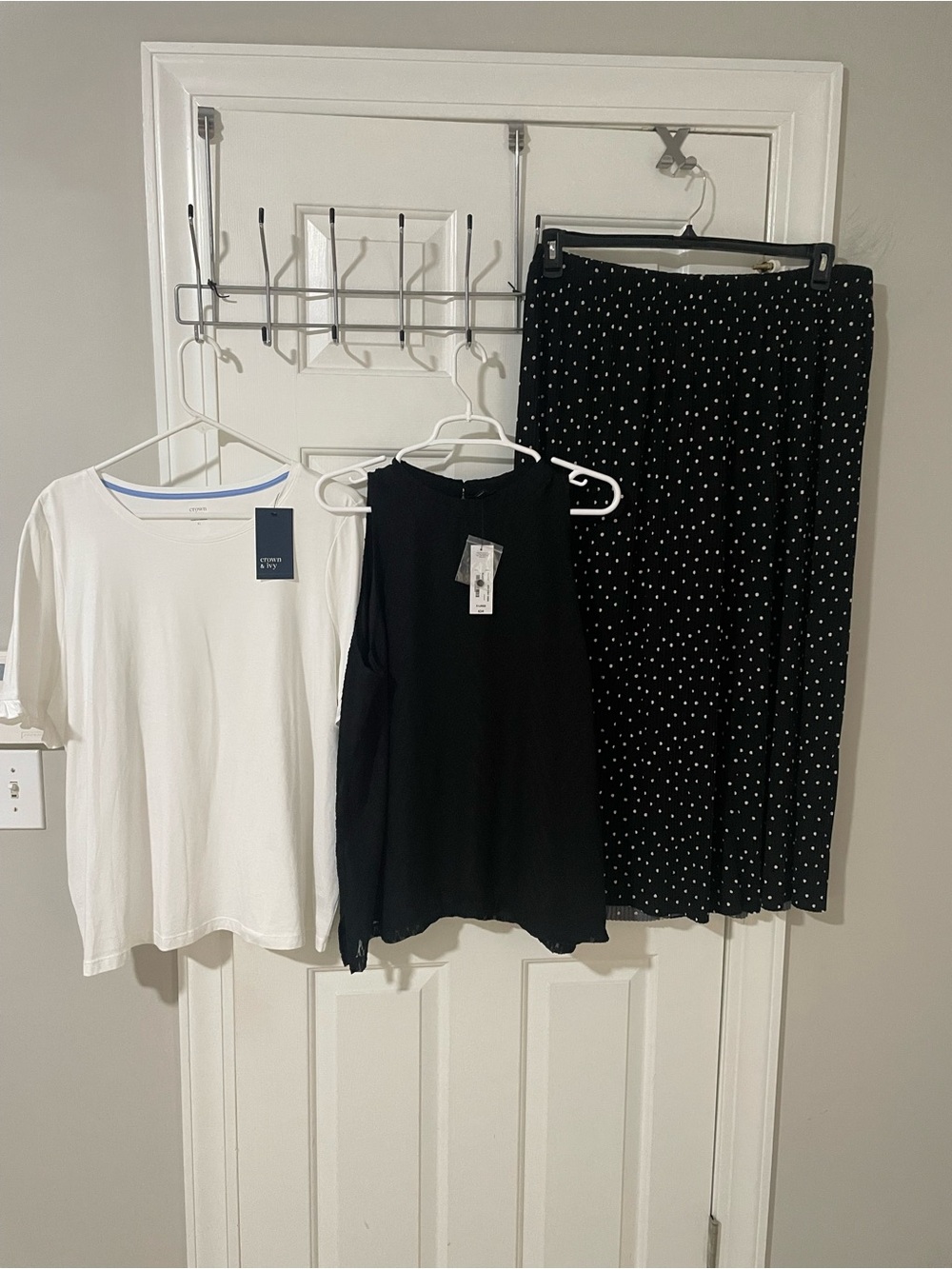 Black Sleeveless Top White T-Shirt, and Black Polka Dot pants Set xl j Jill nwt